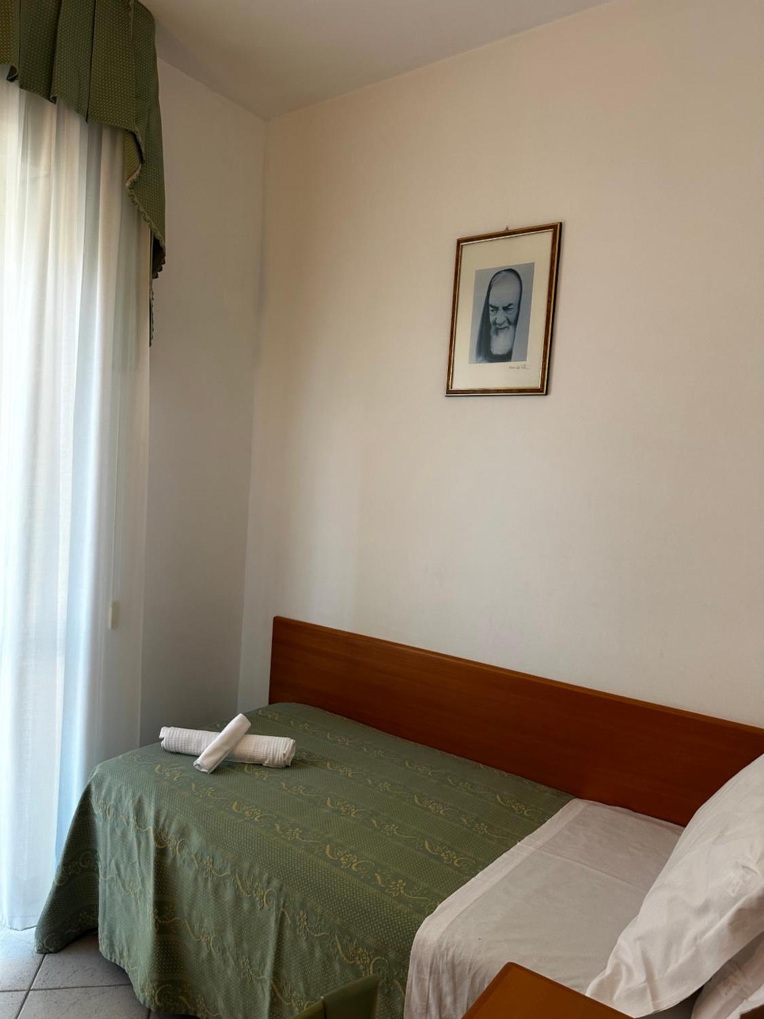 Hotel San Francesco San Giovanni Rotondo Exterior foto