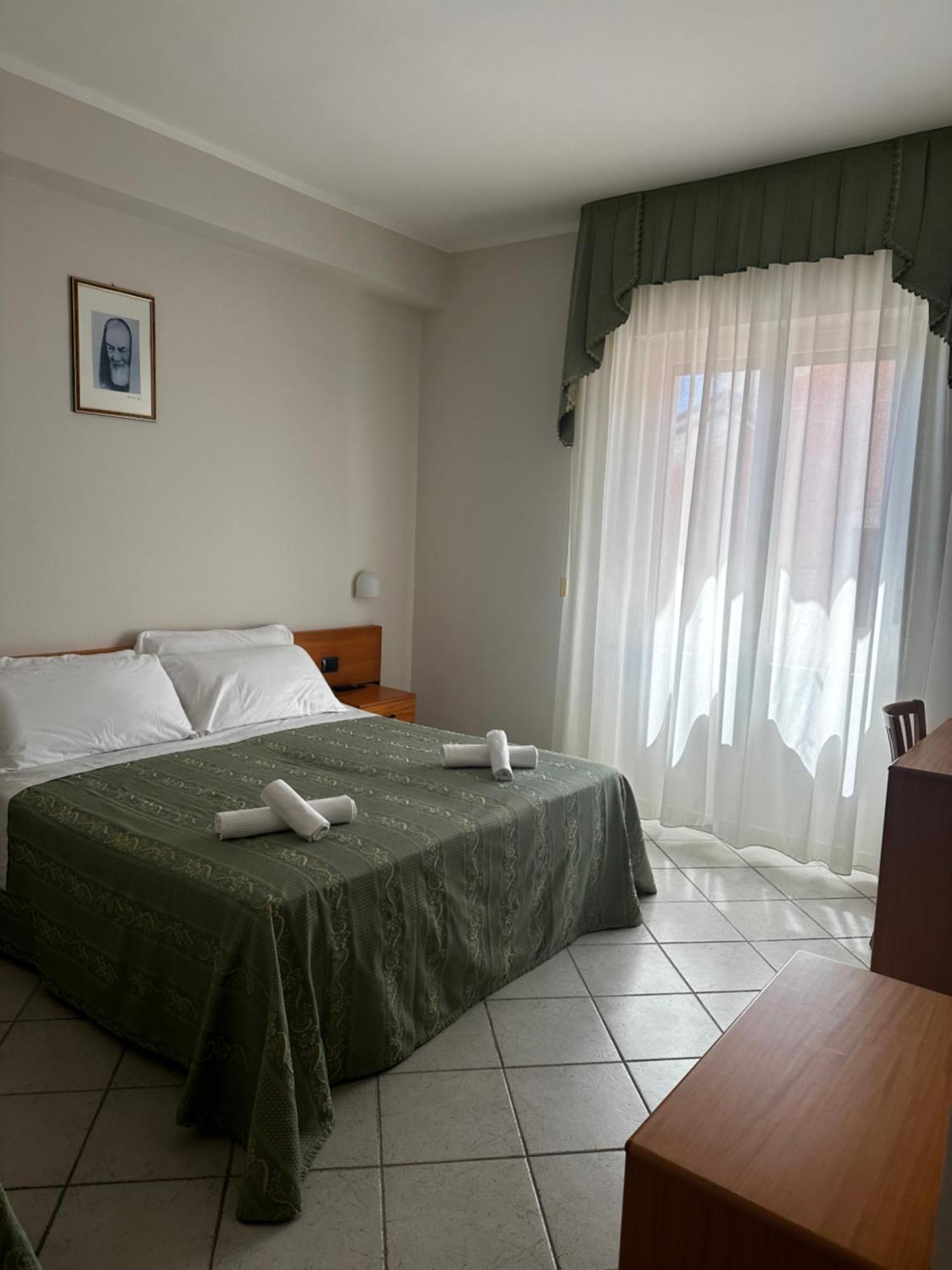 Hotel San Francesco San Giovanni Rotondo Exterior foto